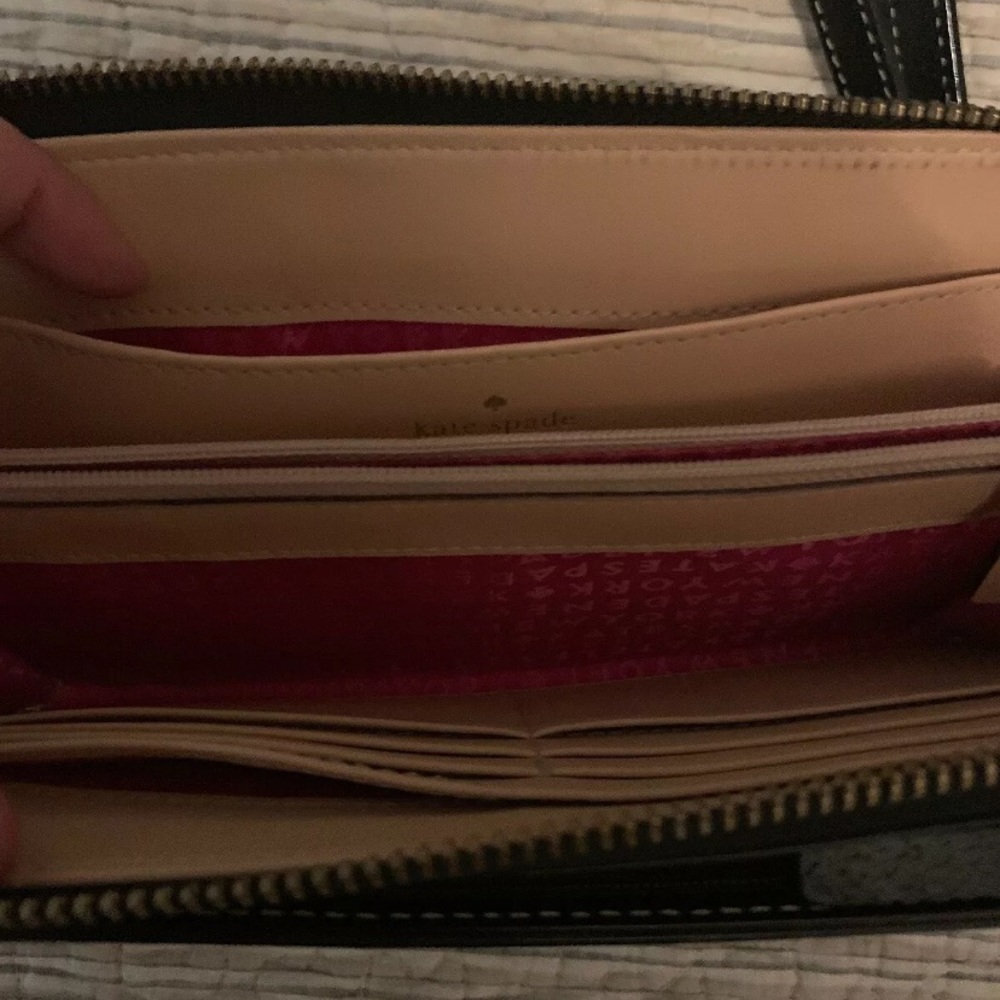 Kate Spade Handbag with Matching Wallet - Picture 8 of 9